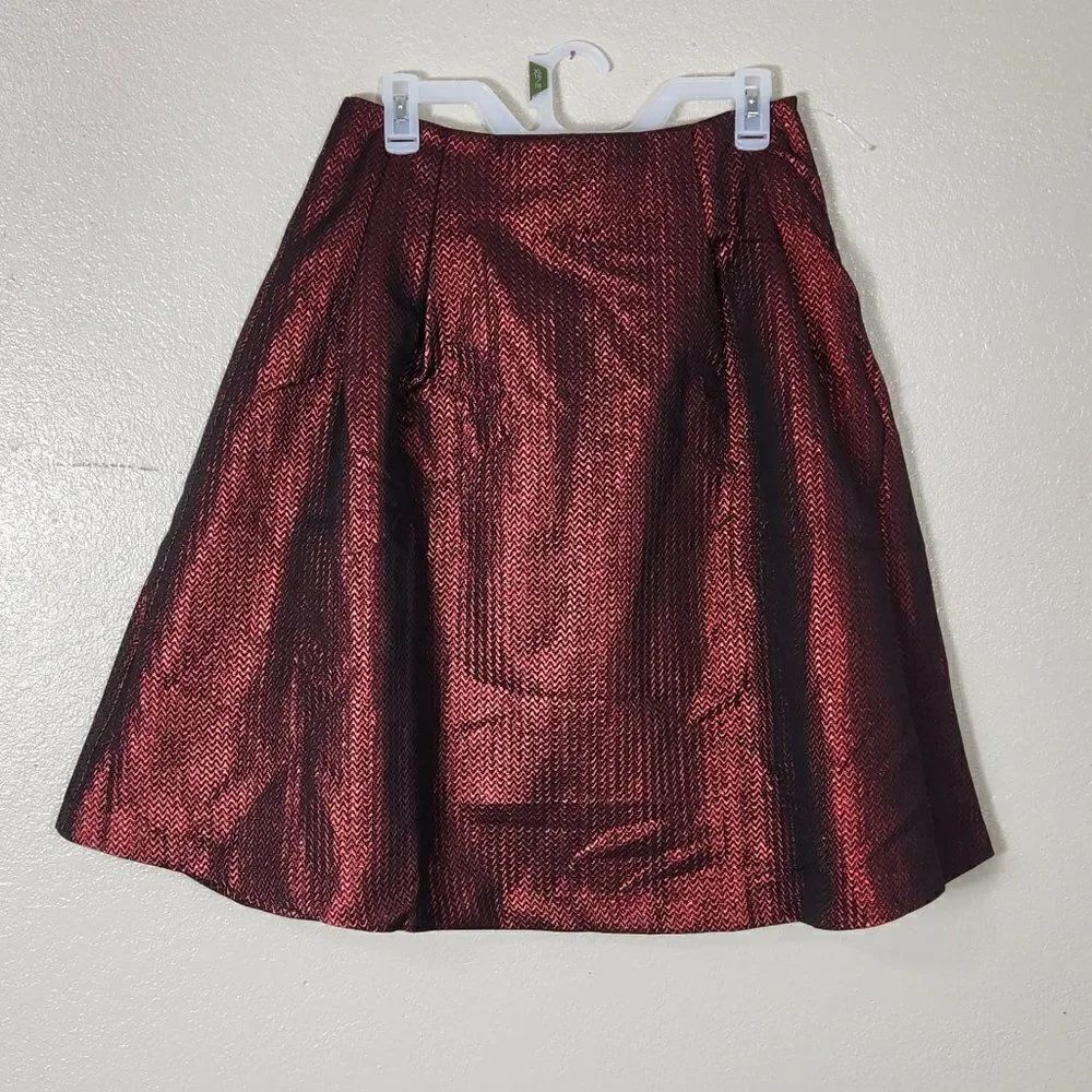 Lucy & Co. Skirt Size M NWT Red Black